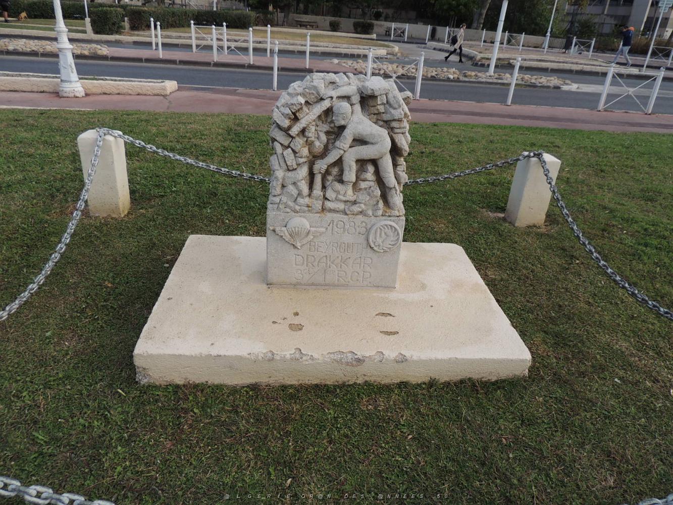 2017 10 23 TOULON 35 EME ANNIVERSAIRE  ATTENTAT DU DRAKKAR (1).JPG -           